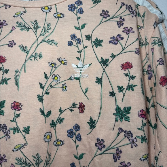 Adidas Floral Cropped Tee Peach Pink Women’s S - Picture 3 of 6